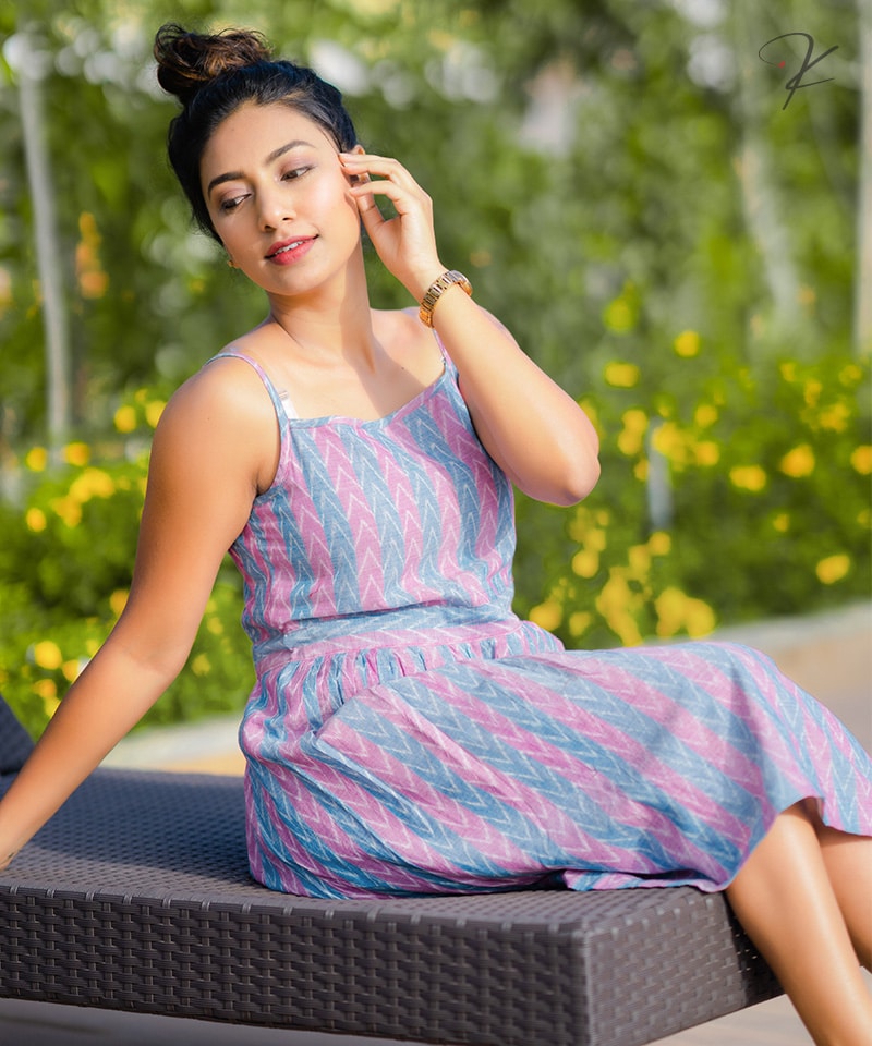 Krushnachuda-Brunch-Midi